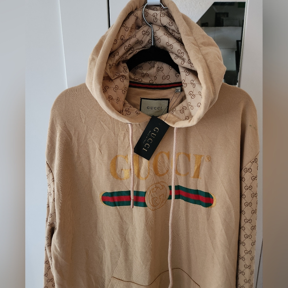 Unconfirmed authentic Gucci hoodie 3xl